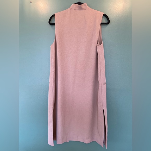 Aritzia Wilfred Papillon Sleeveless Jacket
Long Vest - Picture 2 of 9